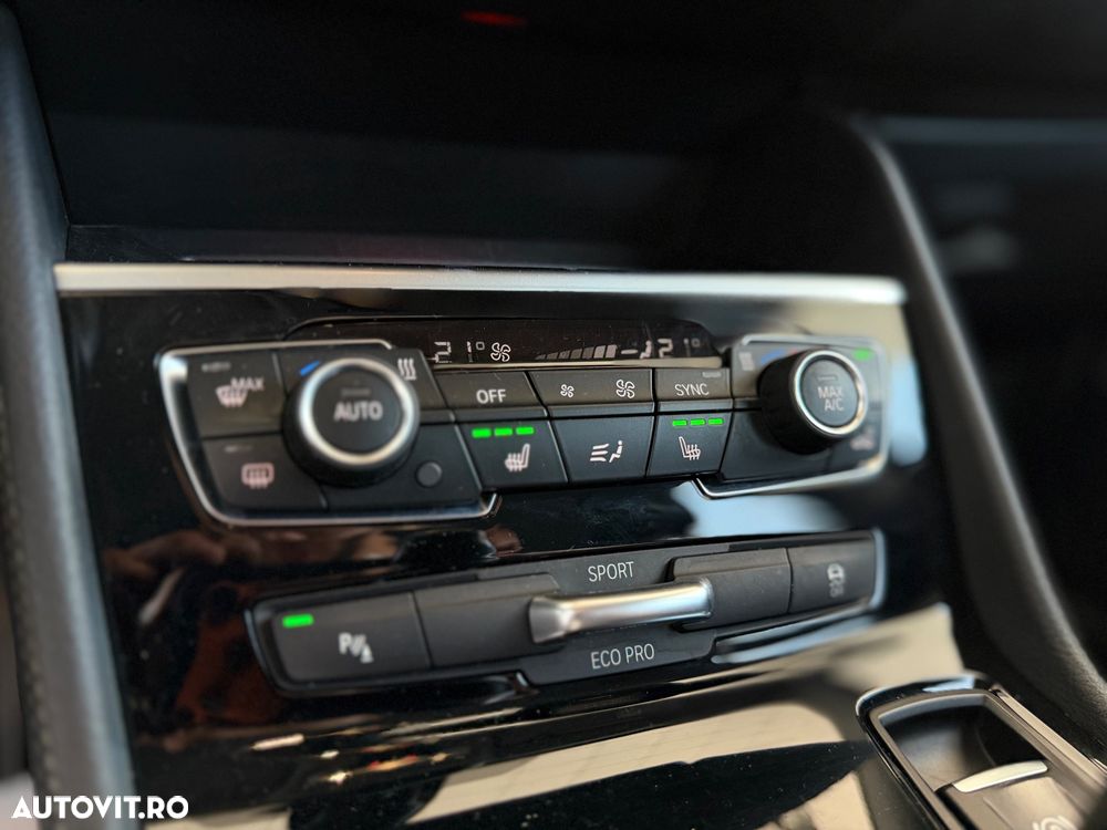 BMW Seria 2 216i Sport Line - 25