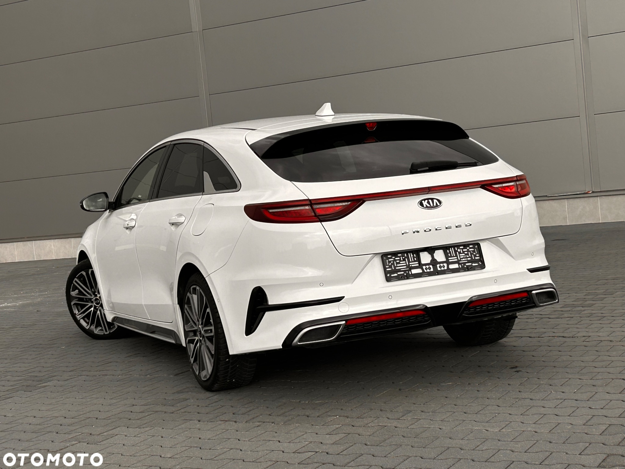 Kia ProCeed 1.6 CRDi DCT7 SCR GT LINE - 18