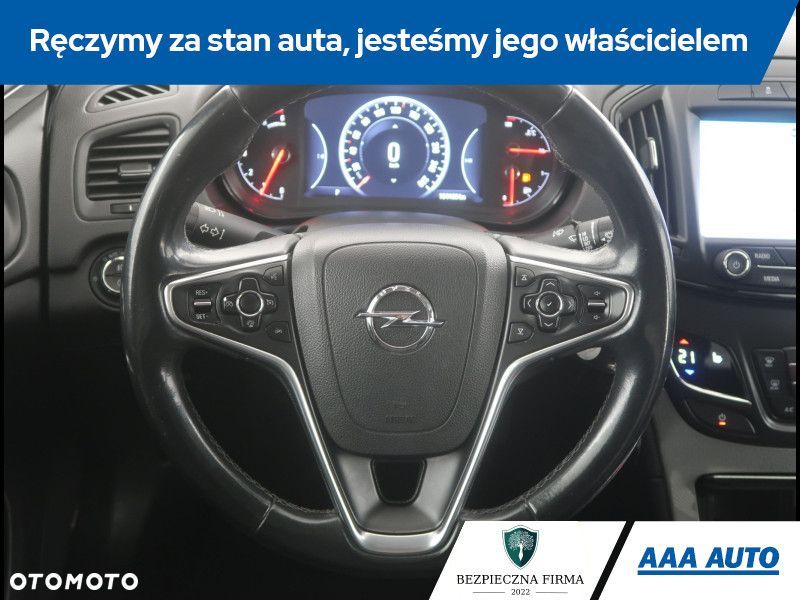 Opel Insignia - 16