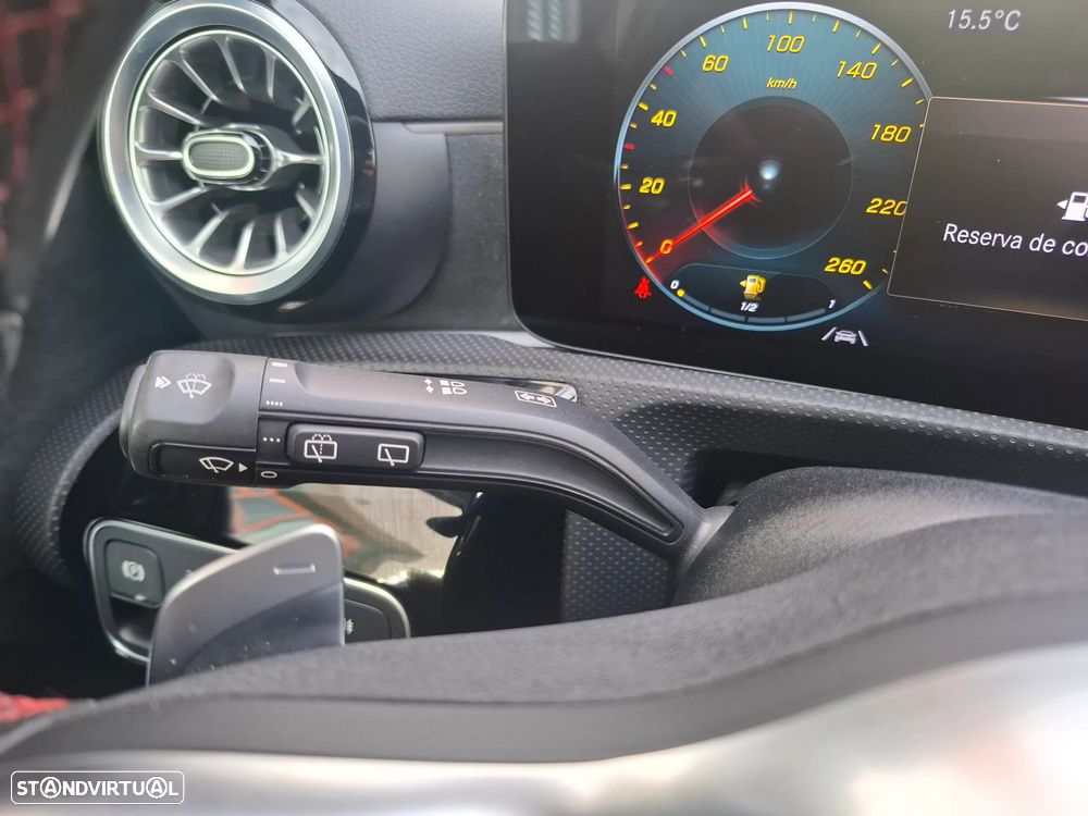 Mercedes-Benz A 200 7G-DCT AMG Line - 36