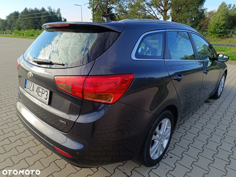 Kia Ceed - 7