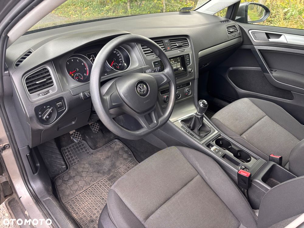 Volkswagen Golf 1.2 TSI BMT Comfortline - 5