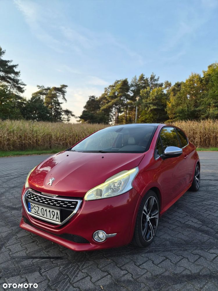 Peugeot 208 1.6 THP GTi - 1