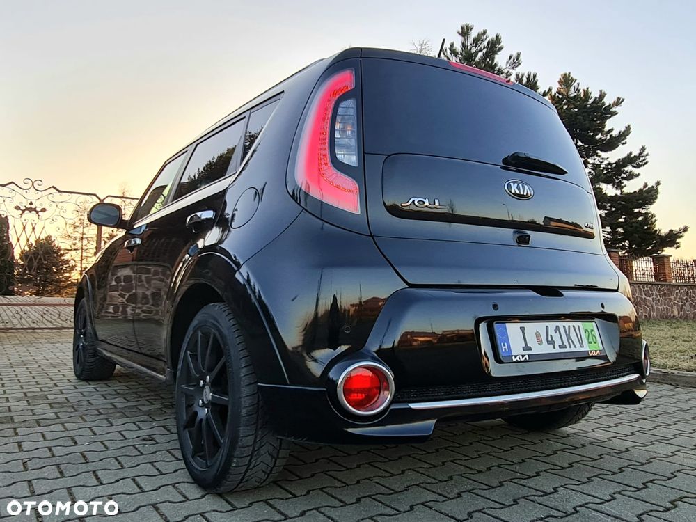 Kia Soul 1.6 CRDI DCT Dream-Team Edition - 16