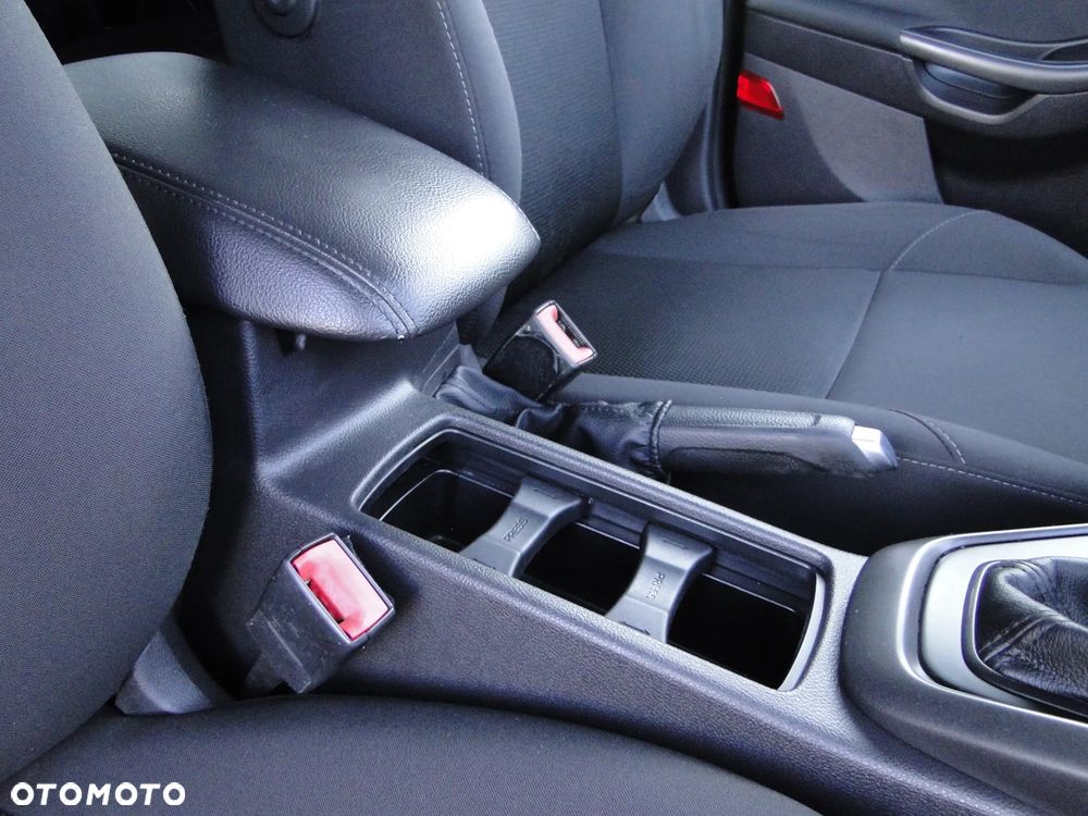 Ford Focus 1.5 EcoBoost STart-Stopp-System TITANIUM - 23