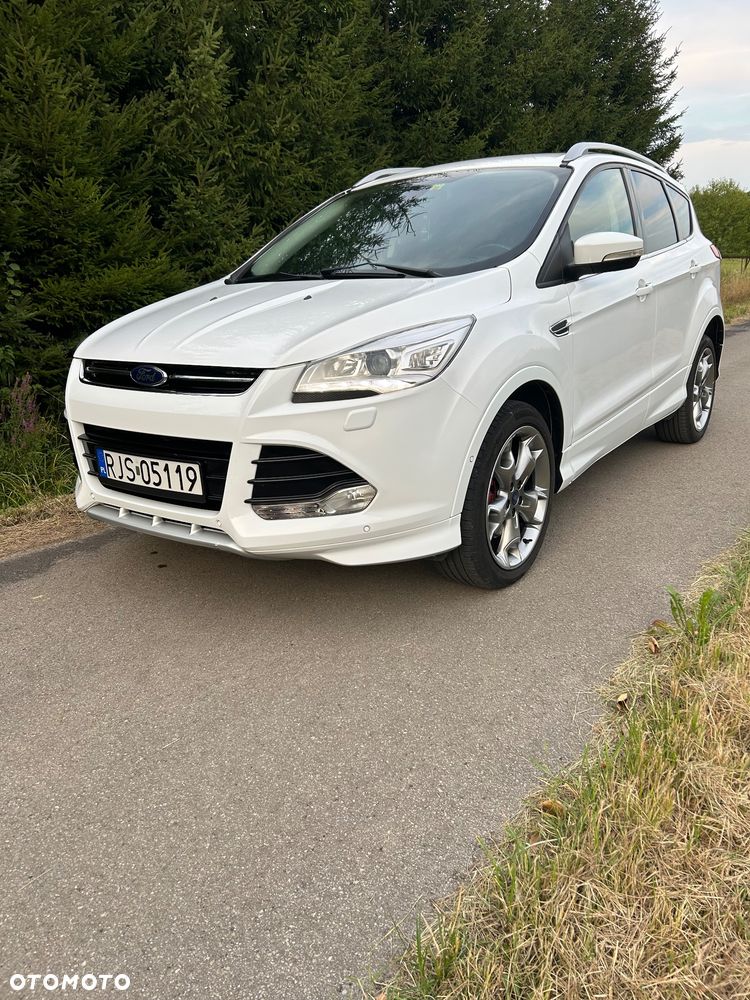 Ford Kuga - 2