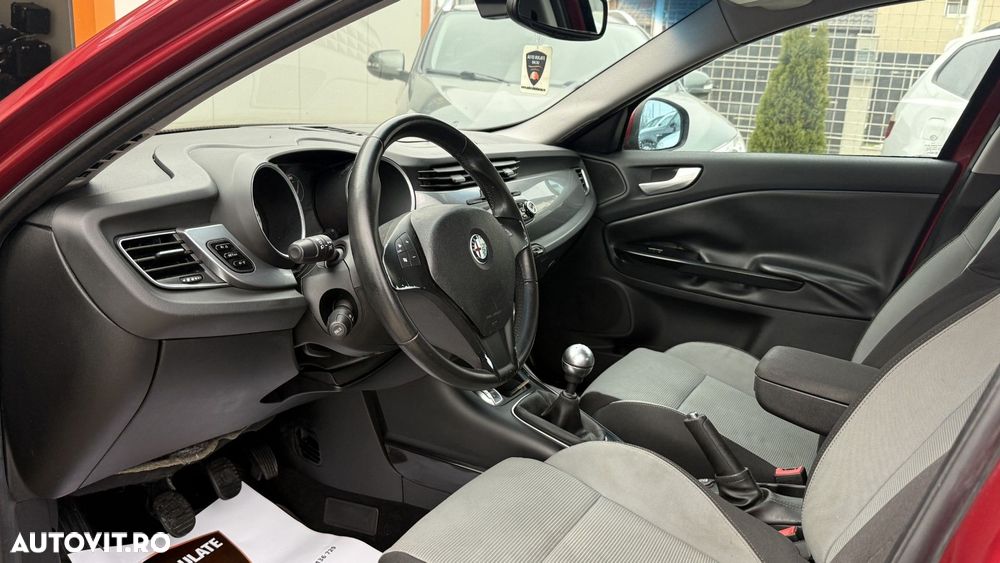 Alfa Romeo Giulietta - 12
