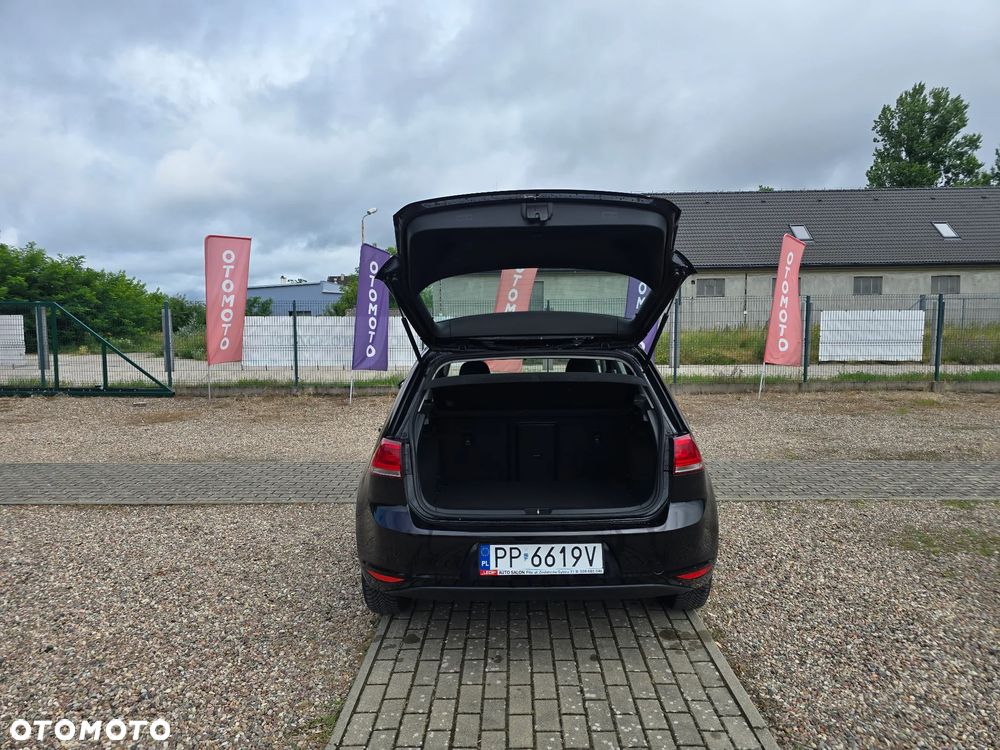 Volkswagen Golf 1.2 TSI BMT Trendline - 11