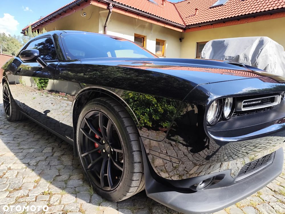 Dodge Challenger 5.7 R/T - 8