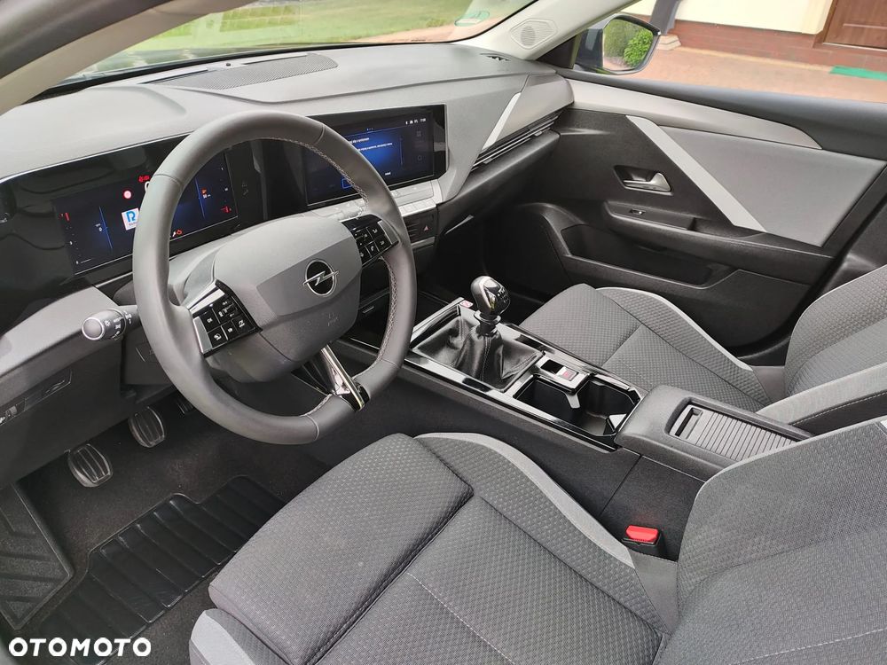 Opel Astra 1.2 Turbo Start/Stop Edition - 9