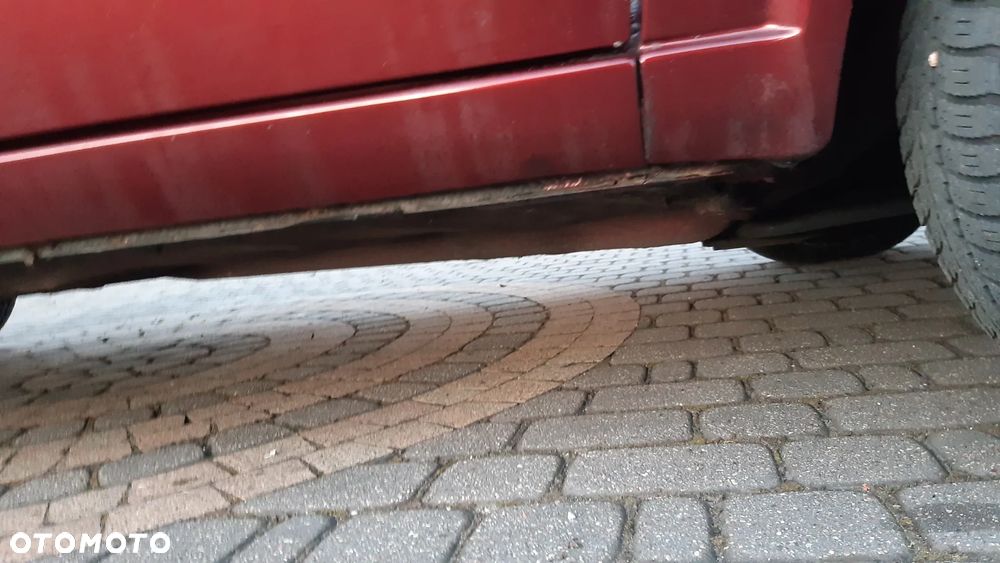 Volkswagen Golf 1.8 GL - 35