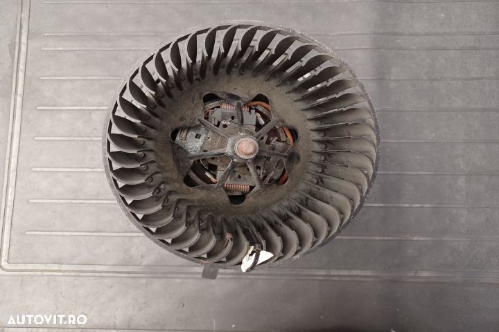 Ventilator aeroterma 3C1820015E 3C1820015E Volkswagen VW Golf 5 [2003 - 3
