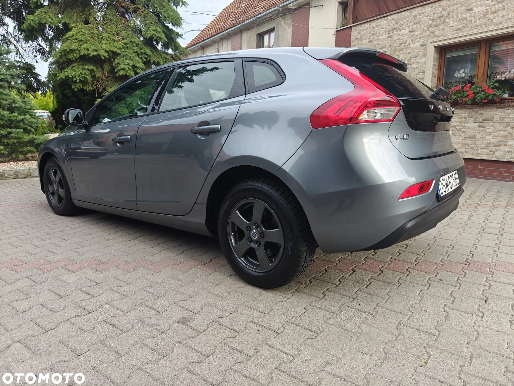 Volvo V40 - 2