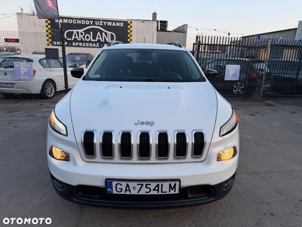 Jeep Cherokee - 6