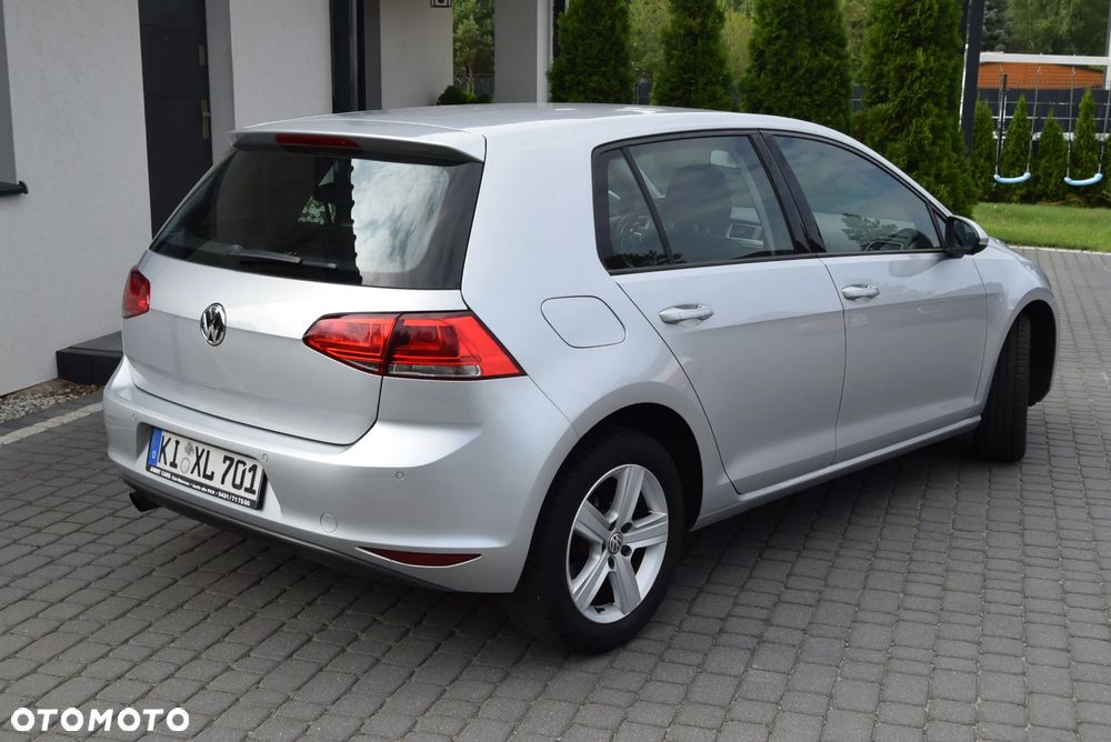Volkswagen Golf 1.2 TSI BlueMotion Technology Comfortline - 11