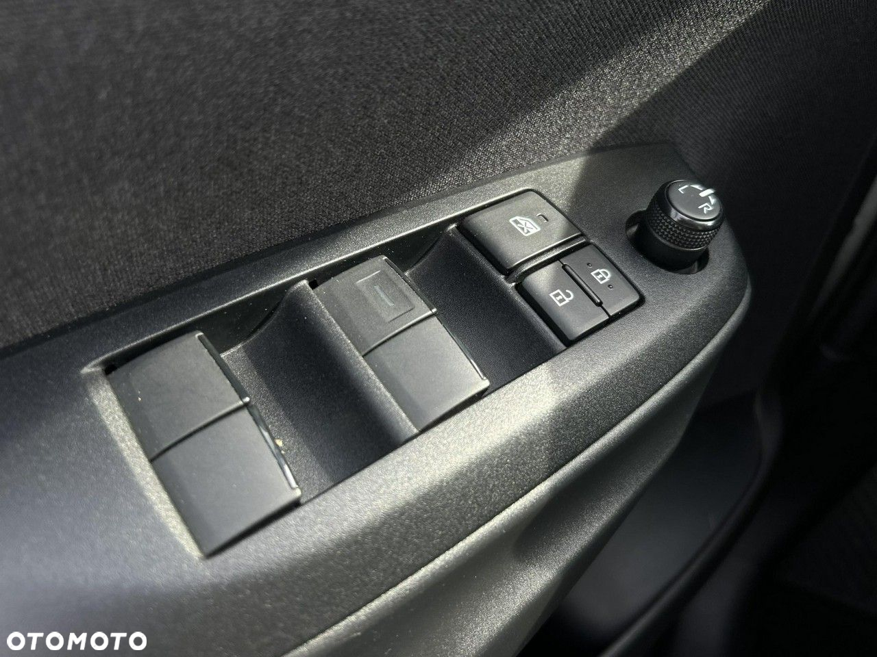 Toyota Yaris - 21