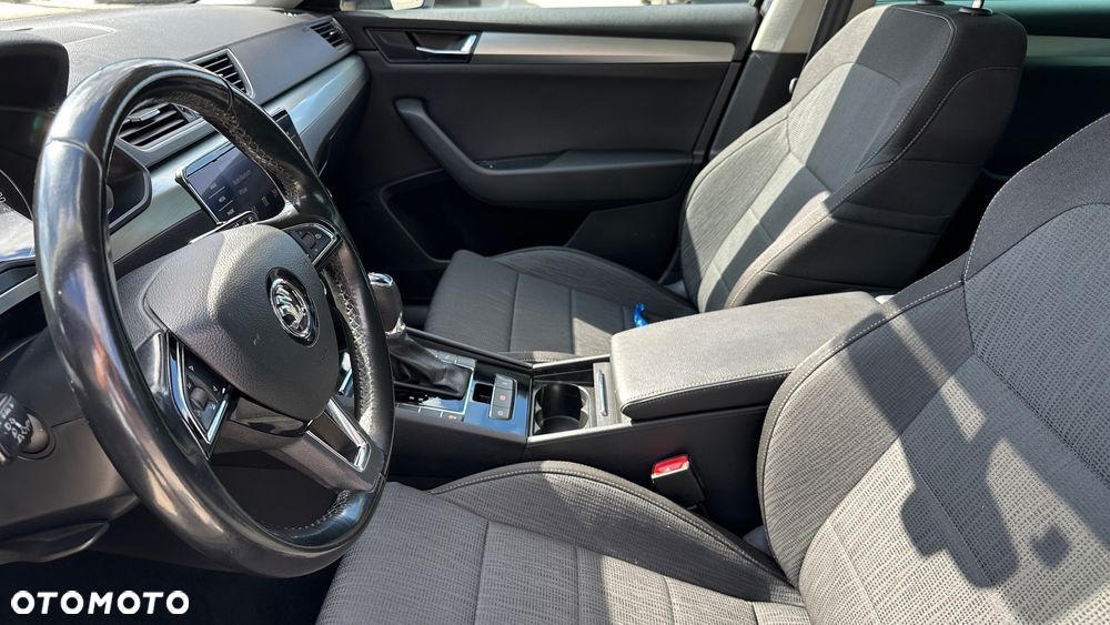 Skoda Superb - 11