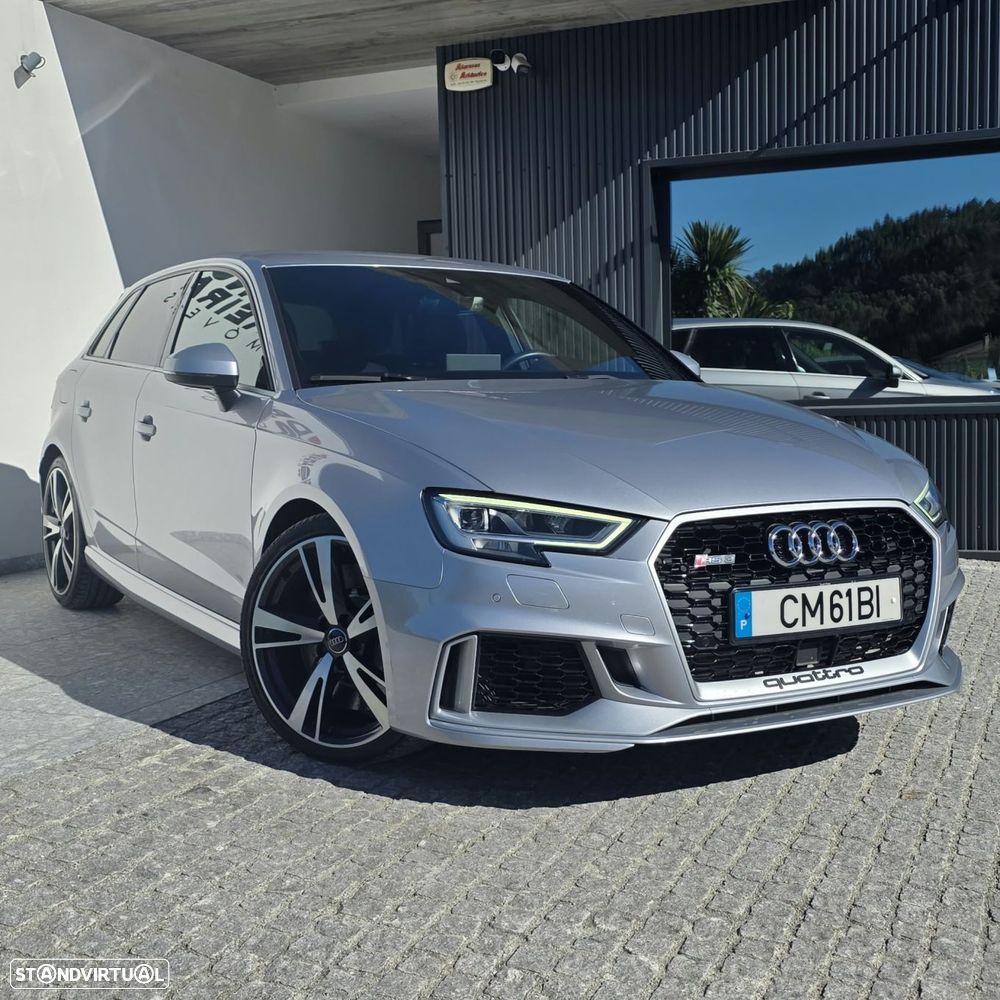 Audi RS3 Sportback 2.5 TFSI quattro S tronic - 4