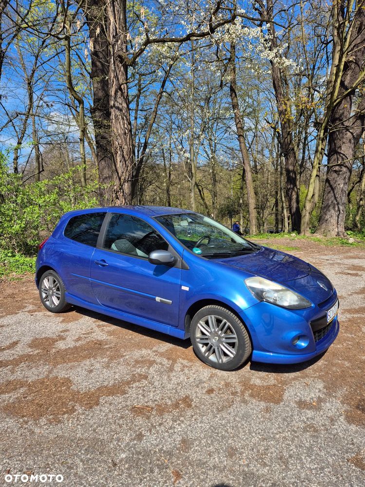 Renault Clio - 1