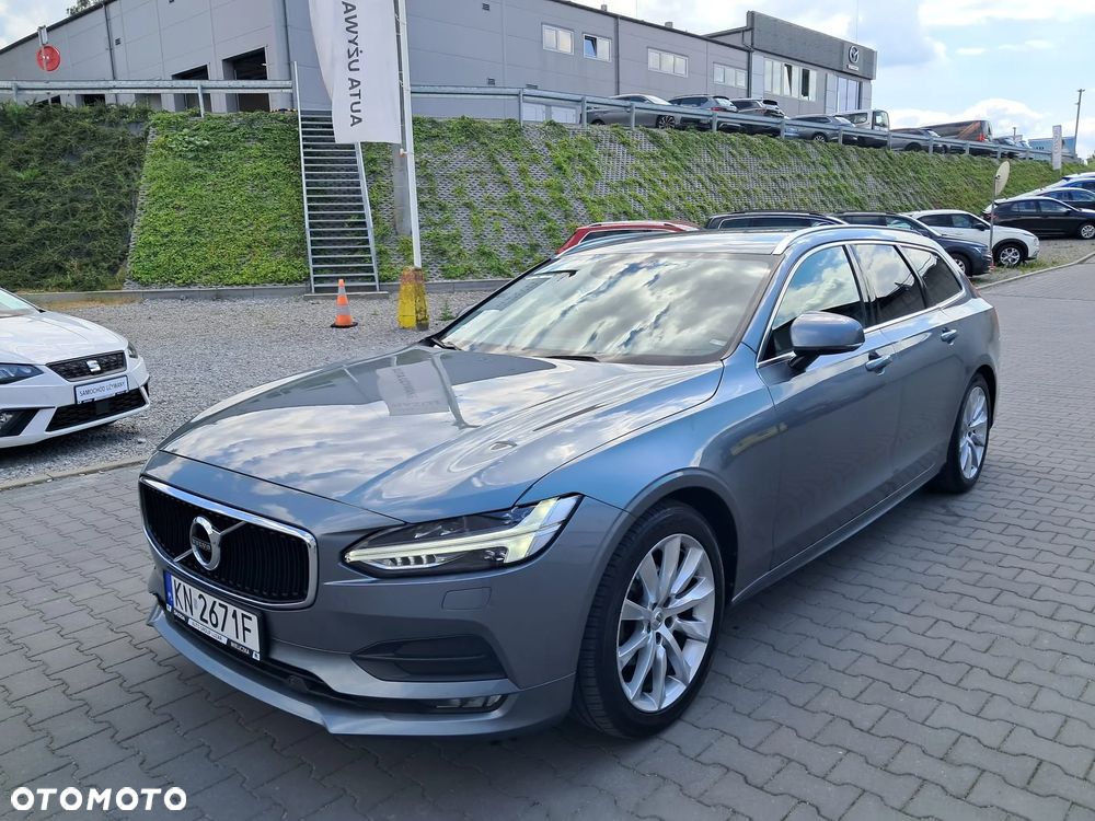 Volvo V90 D4 Momentum - 3