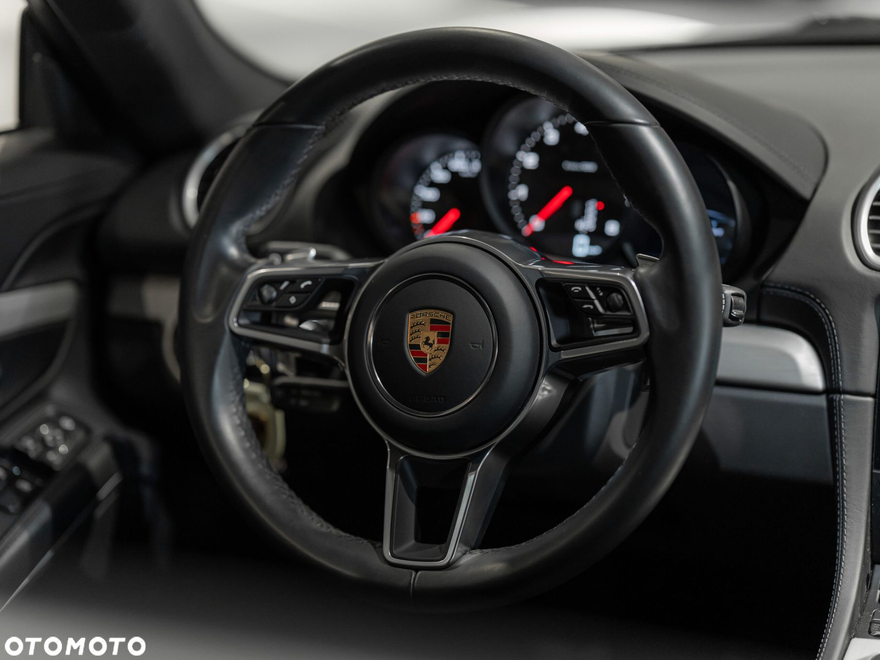 Porsche 718 Cayman GPF PDK - 31