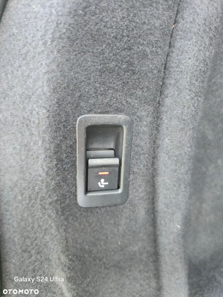Audi A4 ver-2-0-tfsi-ultra-design-s-tronic - 28