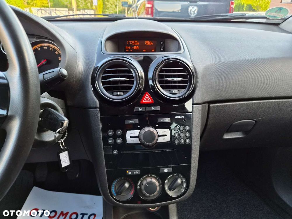 Opel Corsa - 20