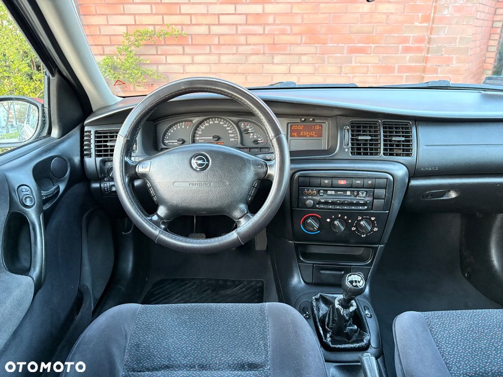 Opel Vectra 1.8 CD - 18