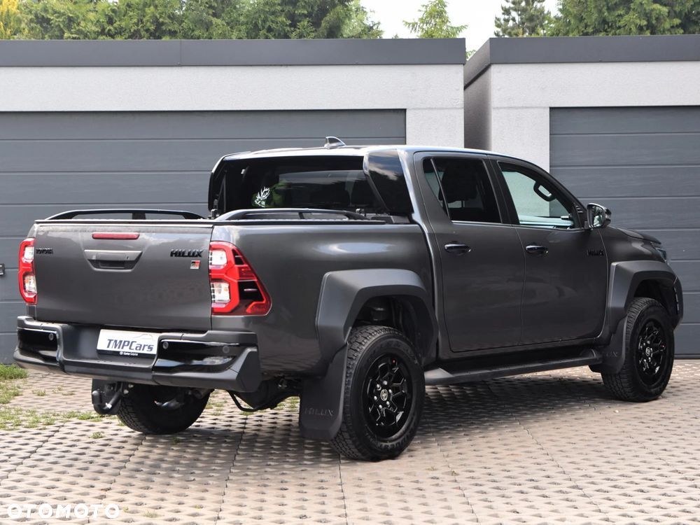 Toyota Hilux 2.8 D-4D Double Cab GR Sport II 4x4 - 37