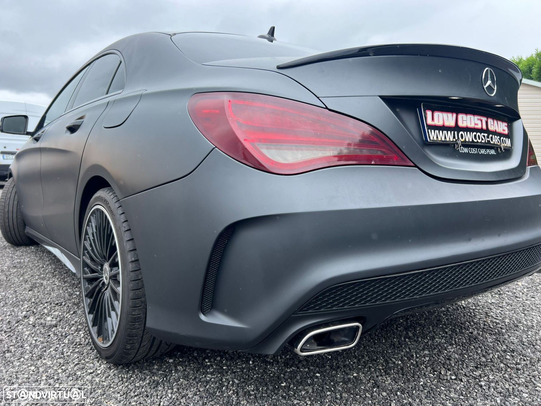 Mercedes-Benz CLA 180 d Shooting Brake AMG Line - 24