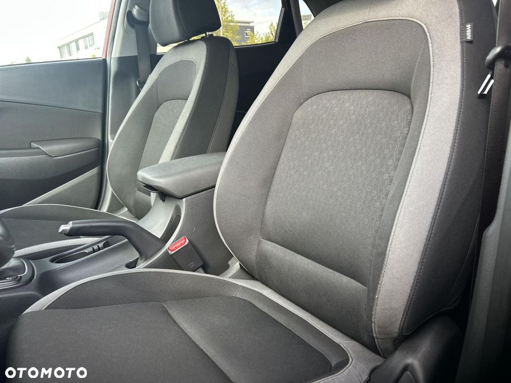 Hyundai Kona - 11