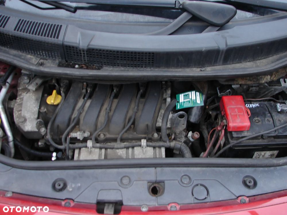 Renault Scenic 2.0 16V Emotion - 22