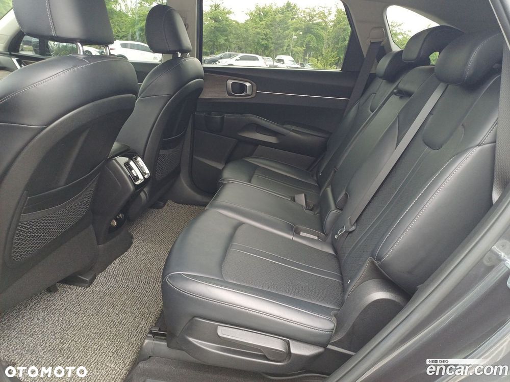 Kia Sorento 2.2 CRDi Prestige Line 4WD DCT 7os - 9