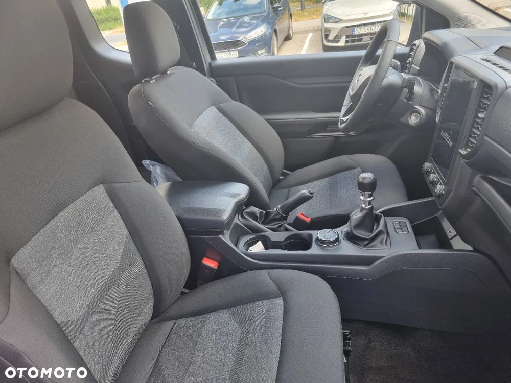 Ford RANGER - 12