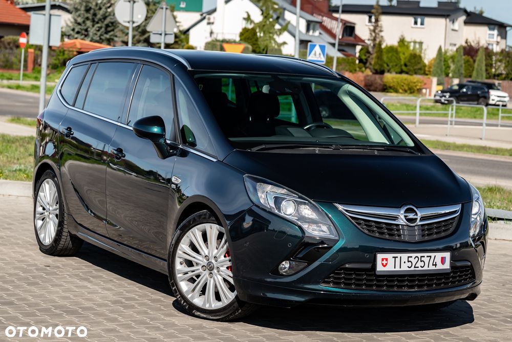 Opel Zafira 1.6 T SIDI Cosmo S&S - 4