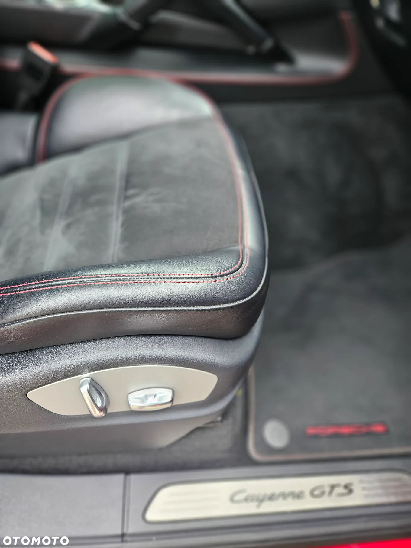 Porsche Cayenne GTS - 38