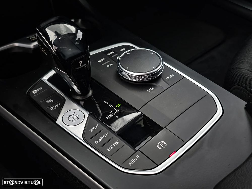 BMW 116 d Aut. Sport Line - 27