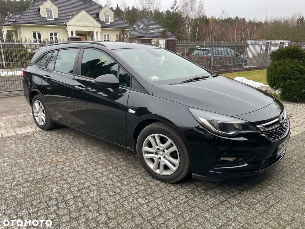 Opel Astra 1.6 CDTI Elite - 1