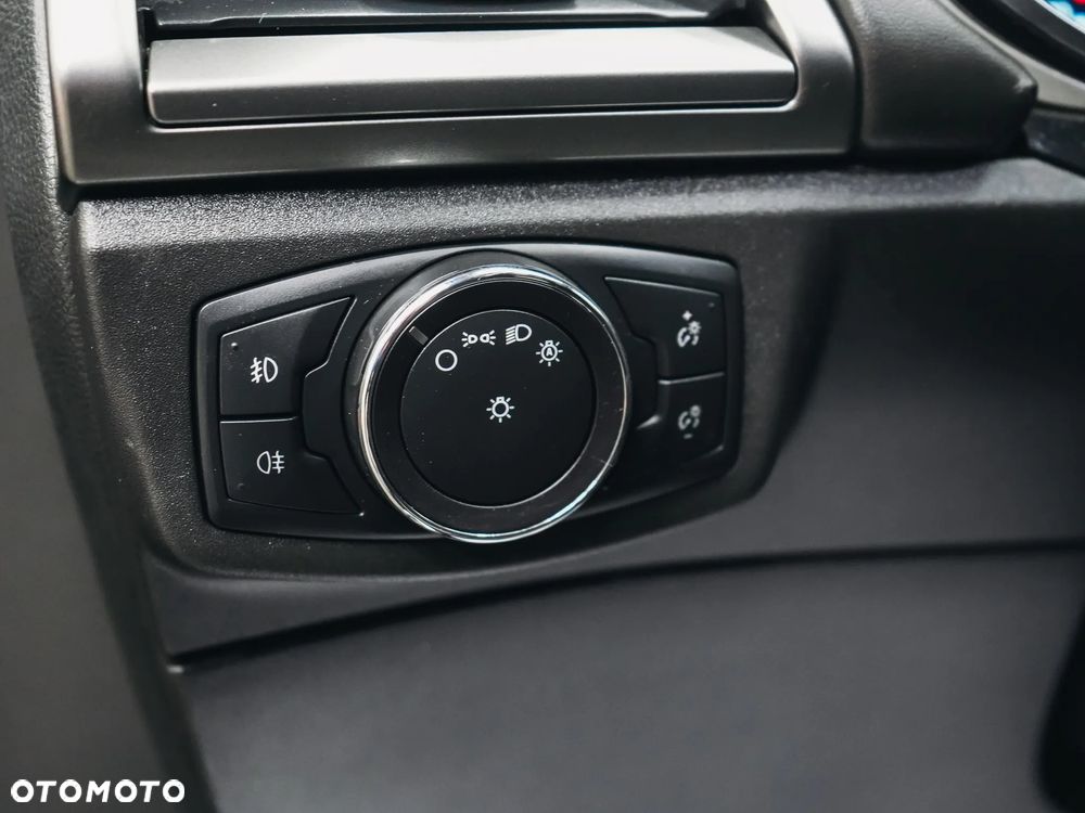 Ford Mondeo 2.0 EcoBlue VIGNALE - 18