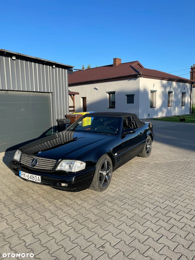 Mercedes-Benz SL - 1