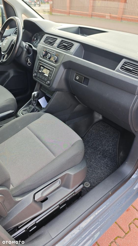 Volkswagen Caddy - 11