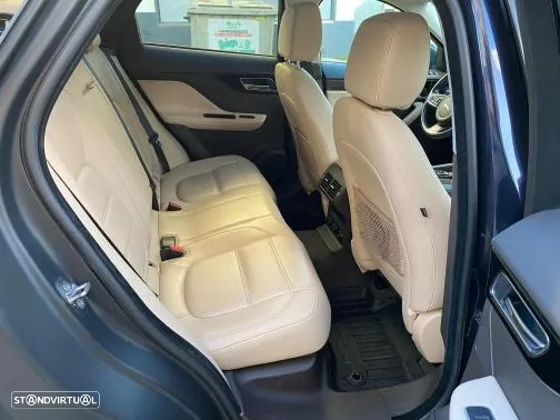 Jaguar F-Pace 20d AWD Aut. Prestige - 39
