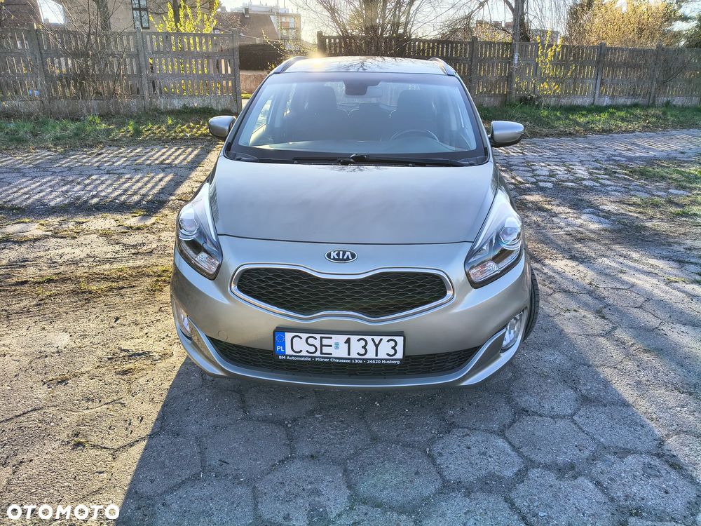 Kia Carens 1.6 GDI Dream Team Edition - 10