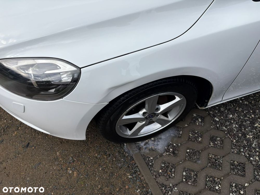 Volvo V40 - 9