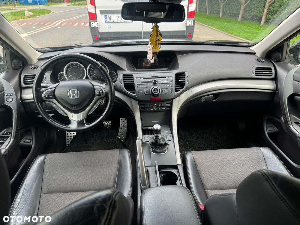 Honda Accord 2.2i-DTEC 180 Type S - 11