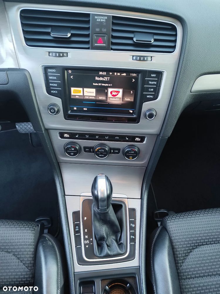 Volkswagen Golf - 18