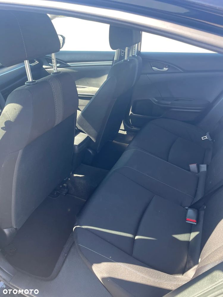 Honda Civic - 10