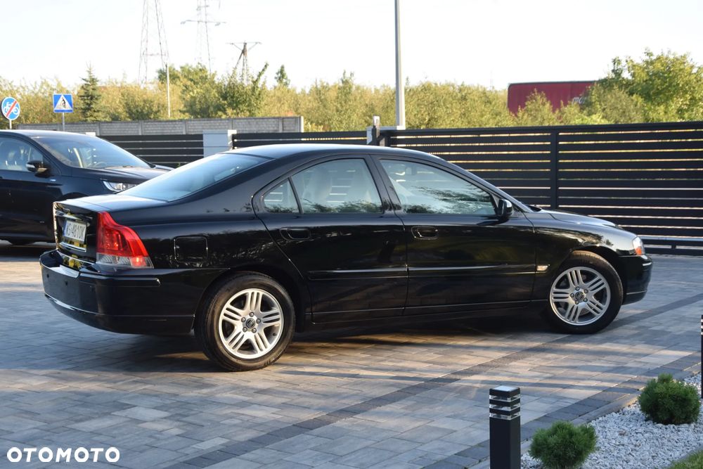 Volvo S60 2.4 Momentum - 14
