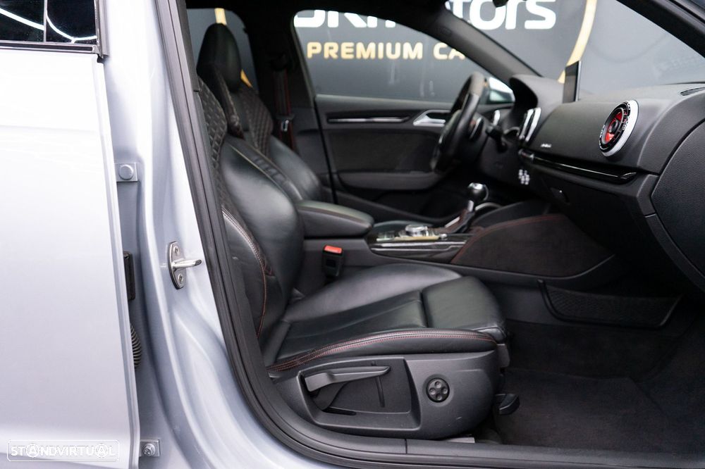 Audi RS3 Sportback 2.5 TFSI quattro S tronic - 47