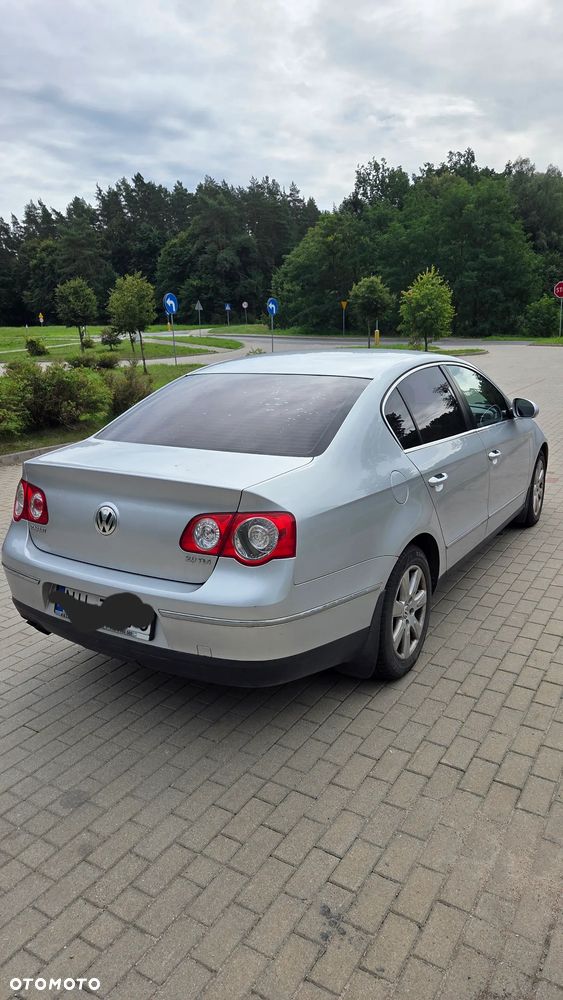Volkswagen Passat 2.0 TDI Comfortline - 2